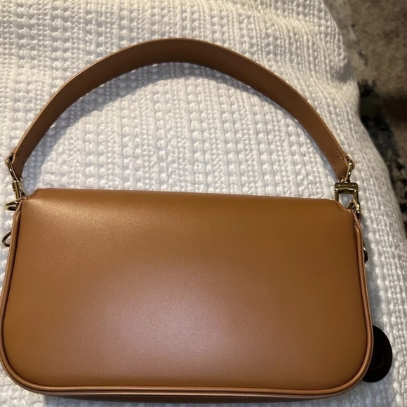 Louis Vuitton Swing shoulder/handbag with charm - Picture 6 of 11
